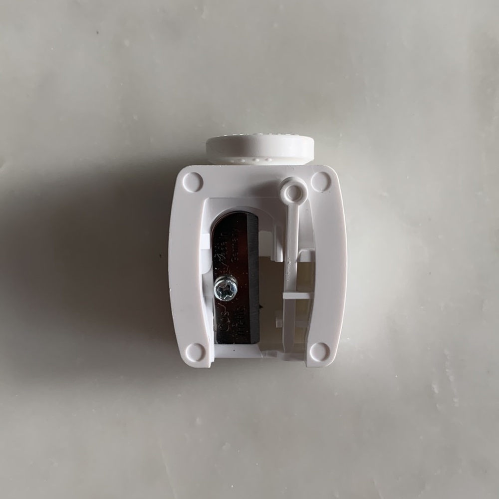 🆓💄 Cosmetic pencil sharpener
